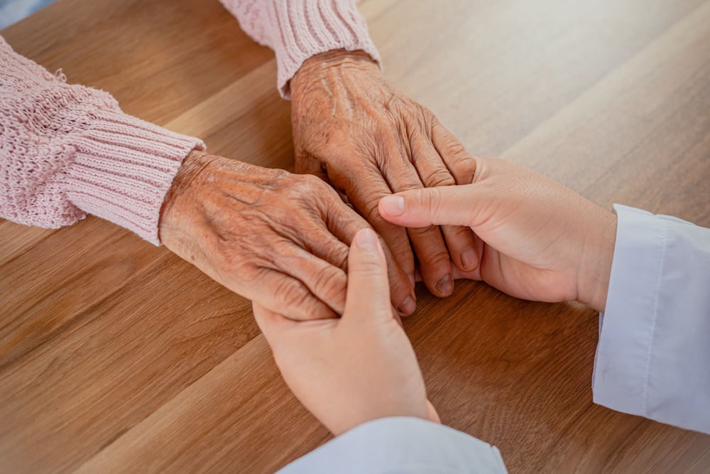 Schedule home health care in Akron, OH Compassionate in-home caregiver visit by Supportive Steps Living LLC in Akron, OH